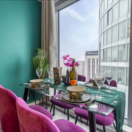 Stylish 2 Bedroom City Centre Apartment With Free Convenient Bullring , Grand Central Parking Birmingham Exterior photo